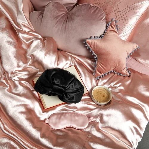 Grow Gorgeous Satin Bonnet Image 4