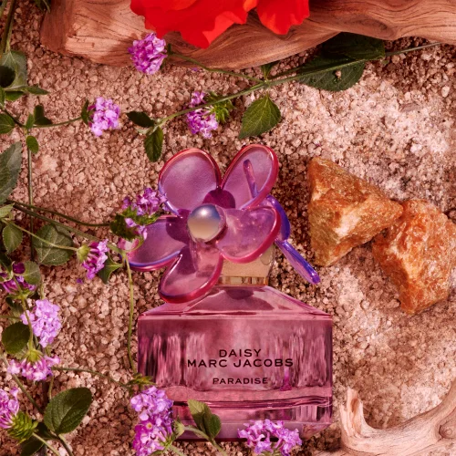 Marc Jacobs Limited Edition Daisy Paradise Eau de Toilette 50ml Image 3